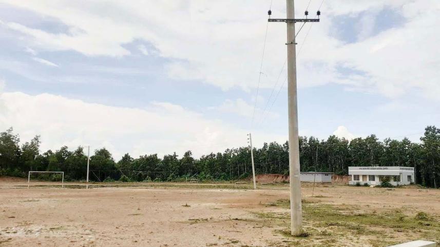 Sheikh-Russel-Mini-Stadium.jpg
