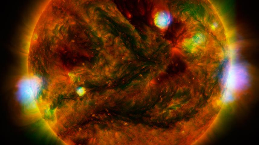 Sun-x-ray-wb.jpg