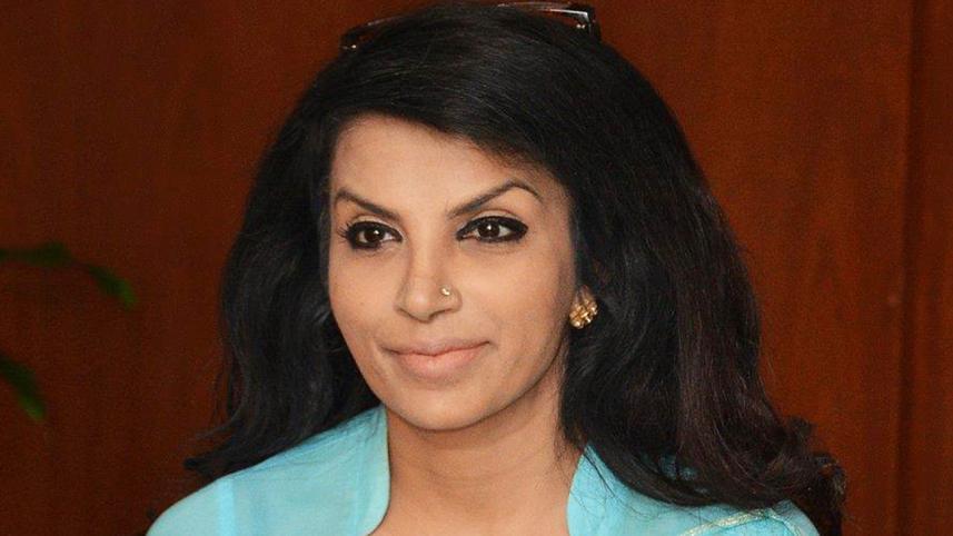 tasnim-fb-(2)-wb.jpg