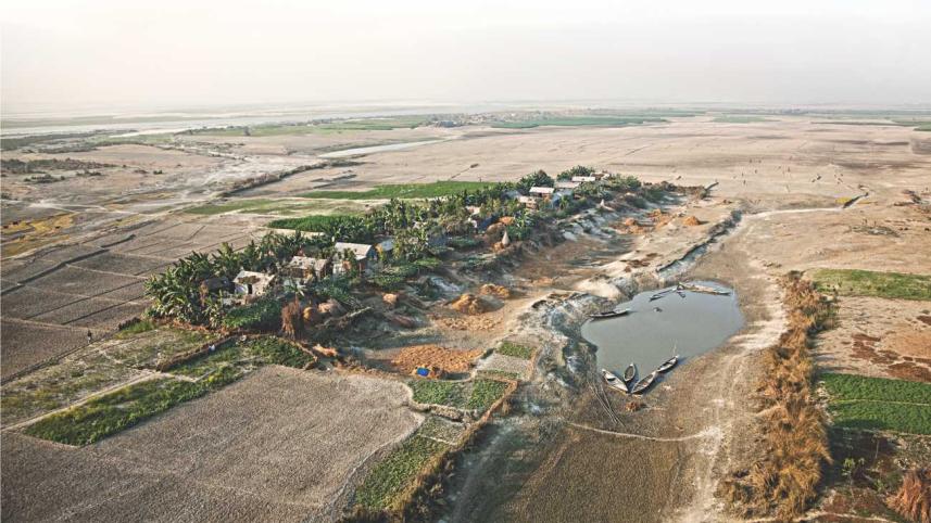 The moving islands of the Jamuna