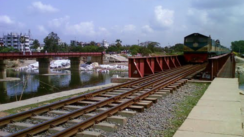 Tongi rail.jpg