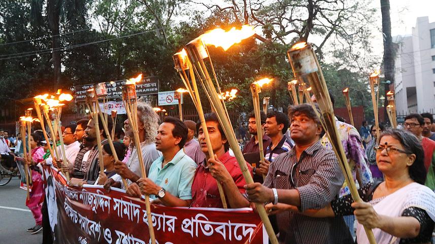 Torch-procession.jpg