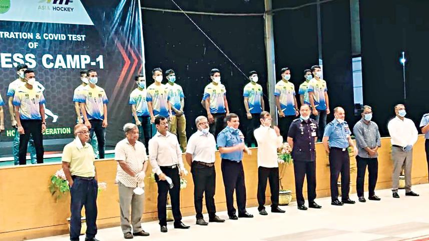 U-21-hockey-team.jpg
