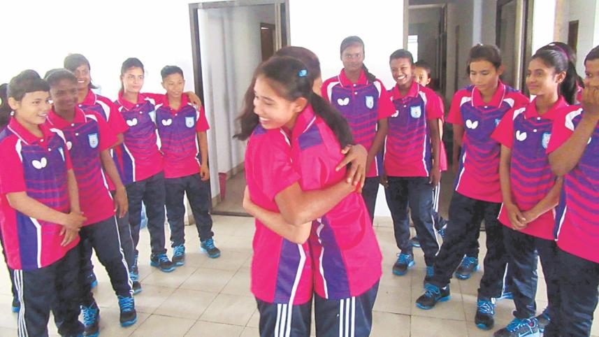 u16 womens football team, bff