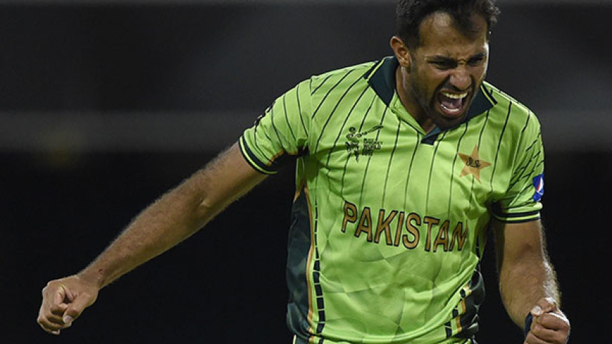 wahab riaz.JPG