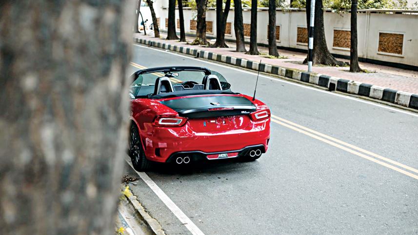 car1.jpg