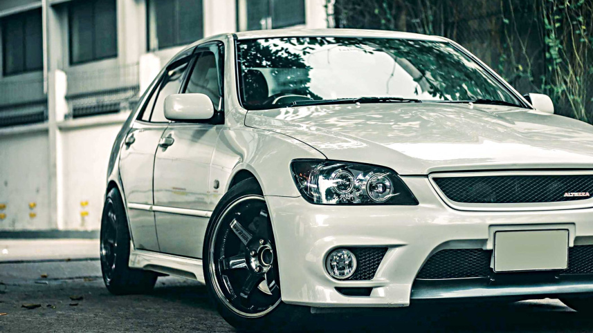 toyota-altezza5.jpg