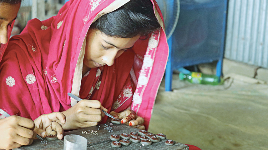imitation-jewellery-2.jpg