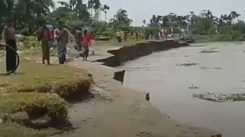 sand-extraction-meghna-river.jpg