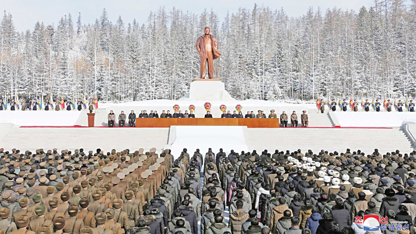 kim-jong-uns-late-father.jpg