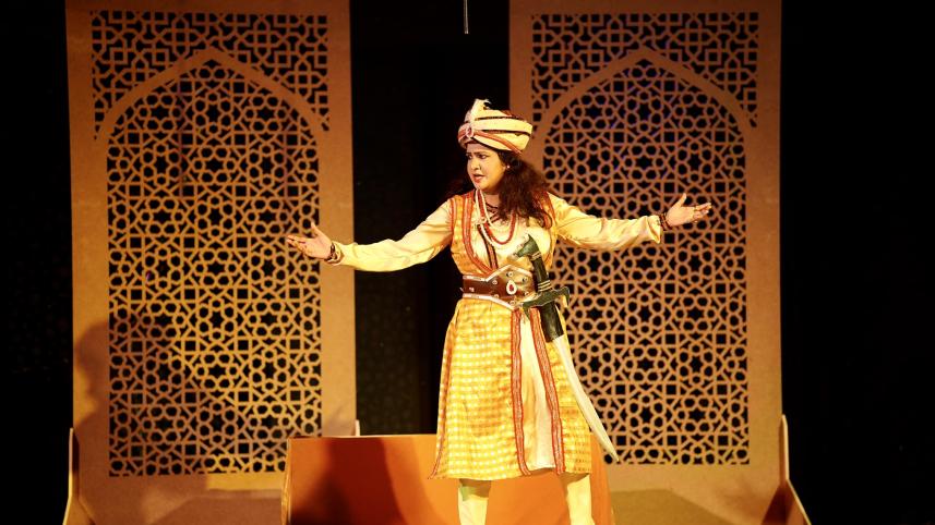 razia_sultan_1.jpg
