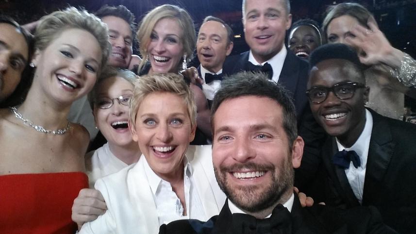 oscar_selfie