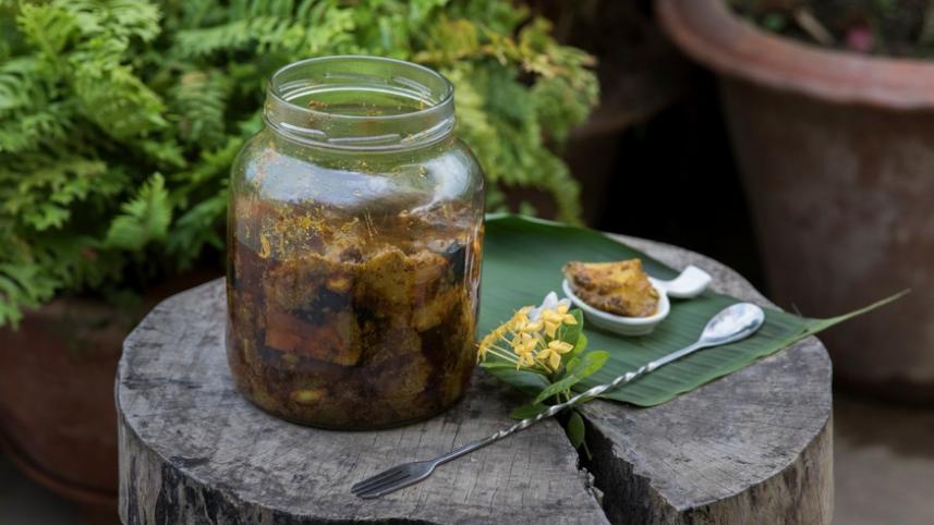 Must-try monsoon mango recipes 