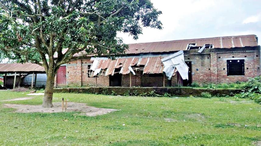 dinajpur_school.jpg