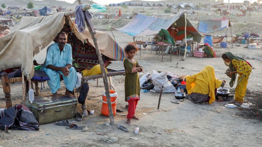ed_2_body_-_pakistan_floods_2022_-_reuters.jpg