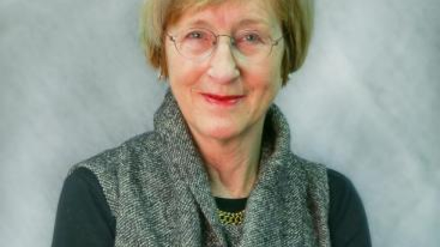 dame_frances_cairncross_headshot.jpg