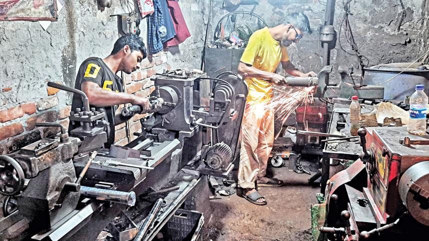 sher-e-bangla-road-in-khulna-city.jpg
