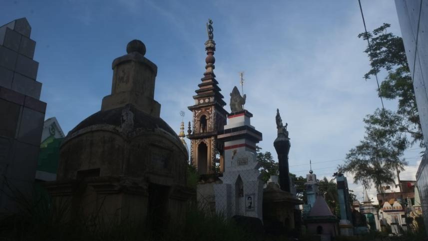 barishal-cremation-ground-partition.jpeg