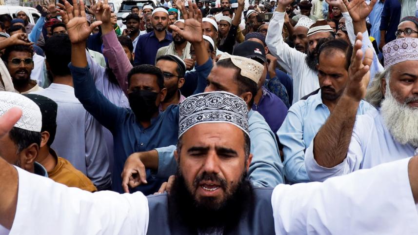 op_1_-_the_perennial_shadow_of_communalism_in_south_asia_-_lynch_mob_justice_in_pakistan_-_reuters.jpg