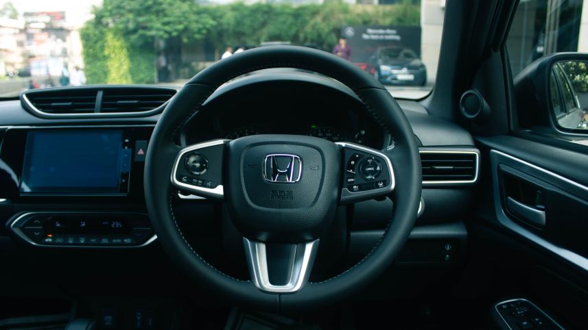2023 Honda BR-V steering wheel