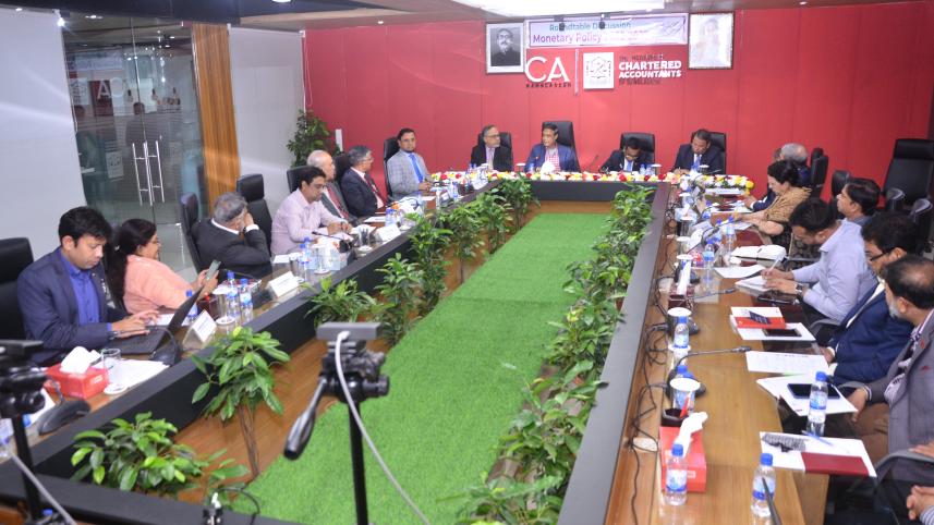 ‘Bangladeshi conglomerates lost Tk 65,000 crore for dollar price hike’