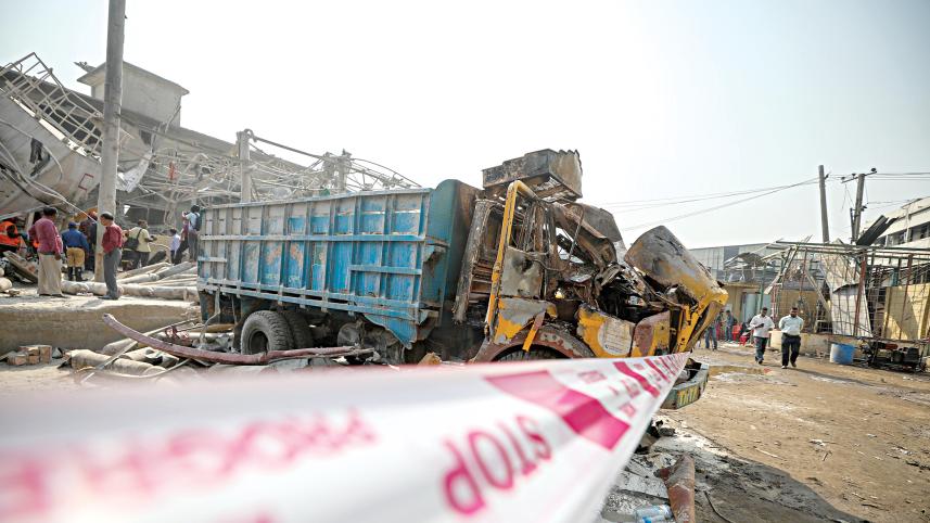 sitakunda_blast3.jpg