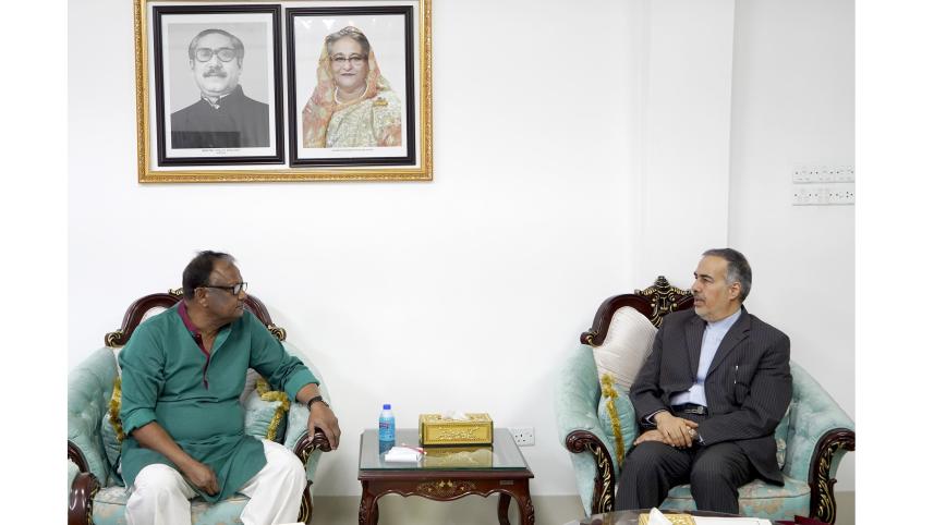 Bangladesh wants to increase bilateral trade with Iran: Munshi