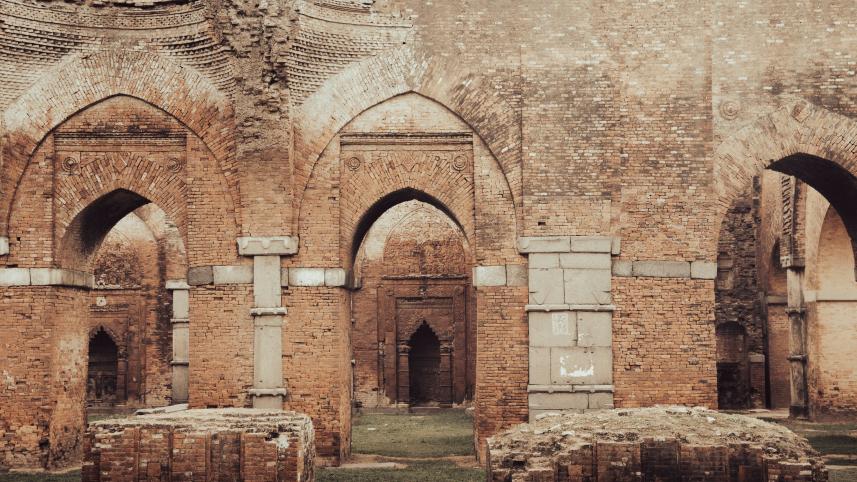 Things you probably didn’t know about mosque architecture in Bangladesh 