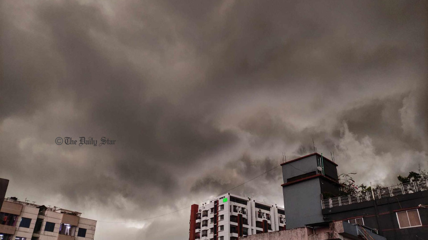 rain-dhaka.jpg