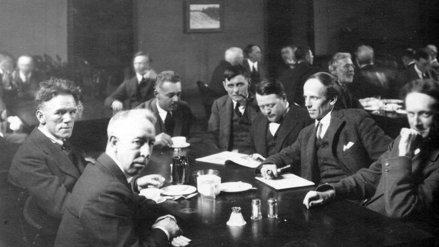 group-of-seven-artists.jpg