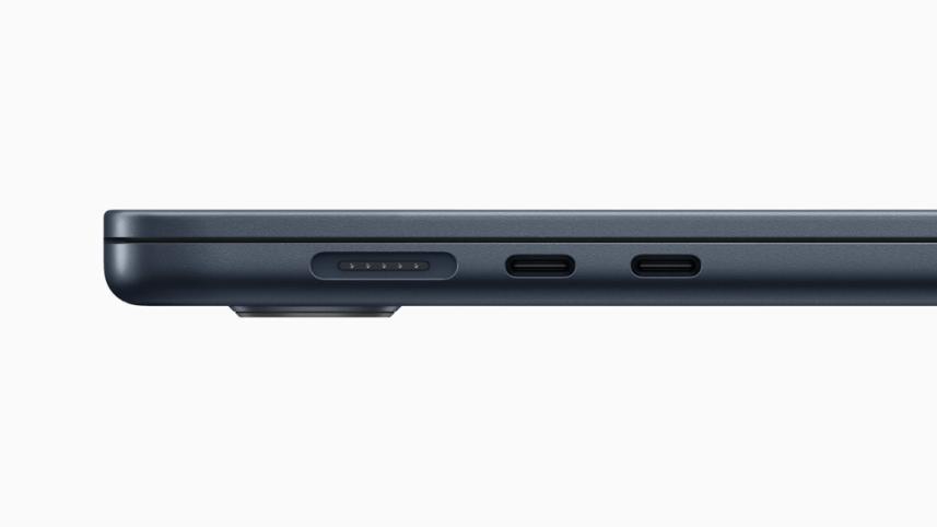 apple-wwdc23-macbook-air-15-in-magsafe-charging-230605_big.jpg.large_.jpg