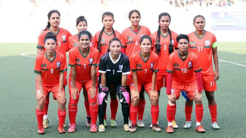 bangladesh_womens_football_team.jpg