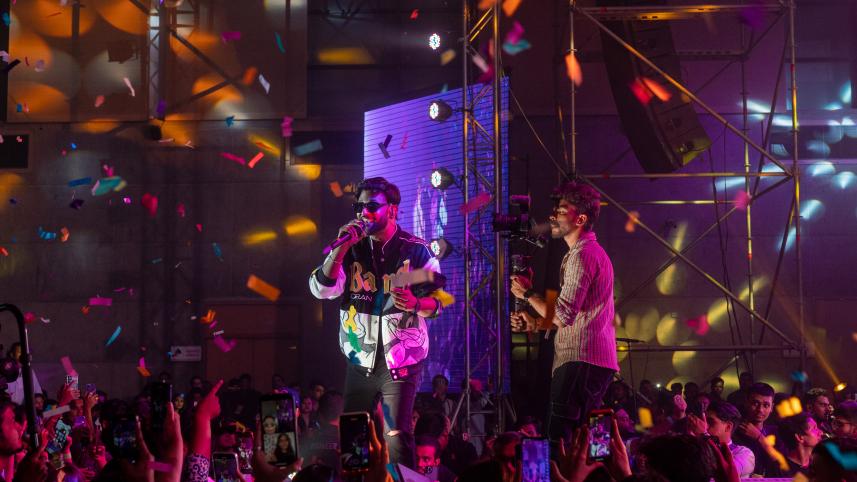 darshan_raval_concert_arshadul_hoque-07.jpg