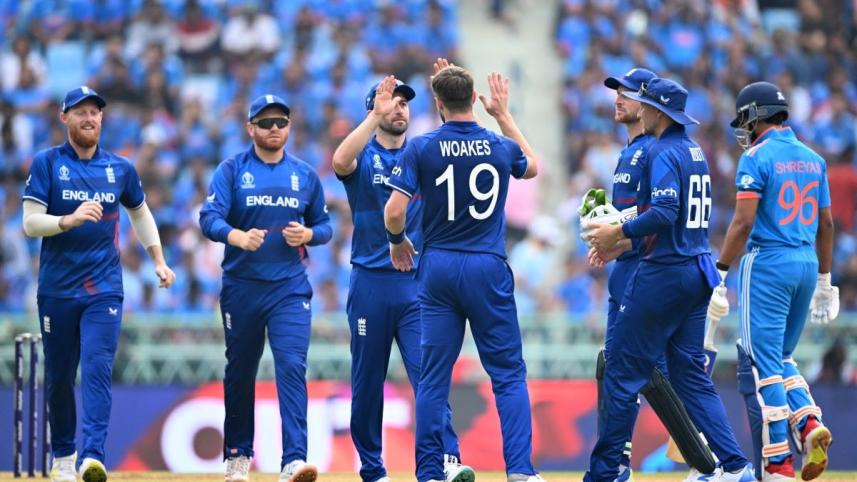 woakes_0.jpg