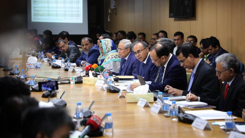 BB to adopt crawling peg to curb exchange rate volatility 