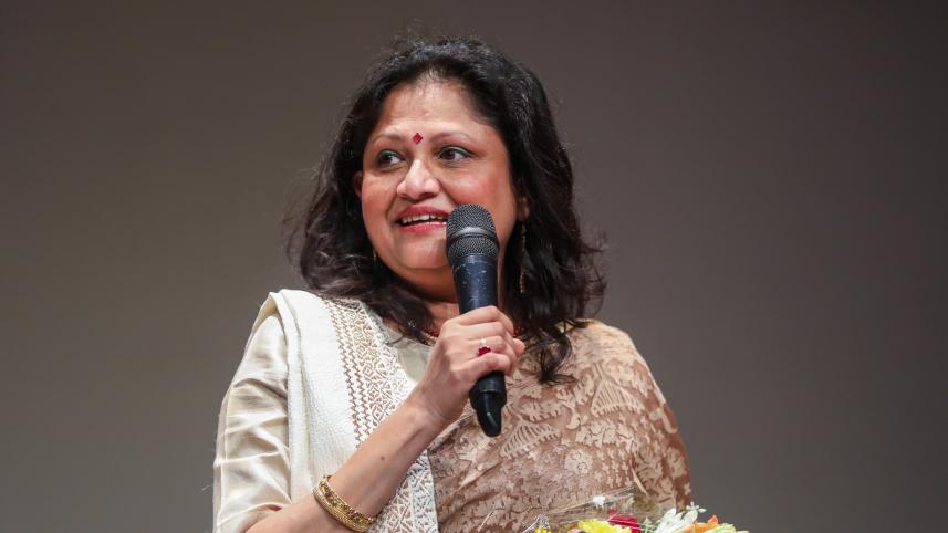 barir_naam_shahana_daily_star_4.jpg