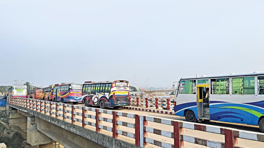 two-lane-bridge.jpg