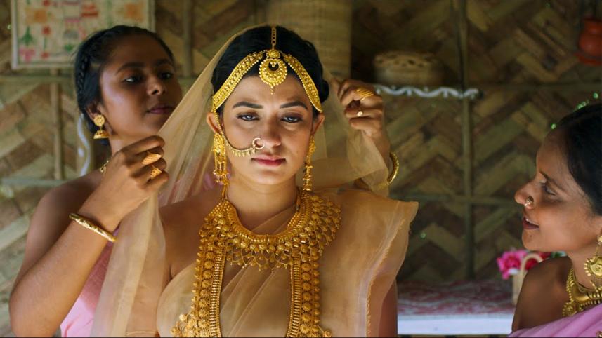 mondera_kajol_rekha.jpg