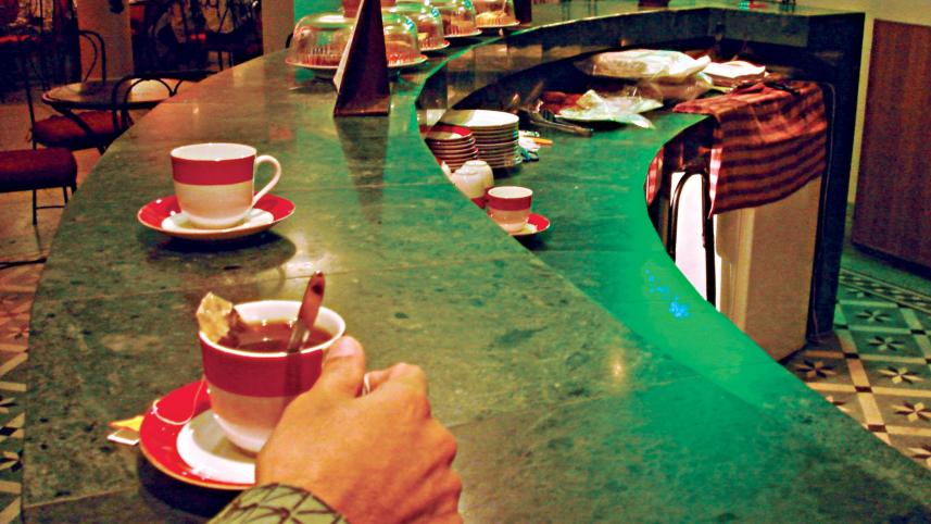 cafe.jpg
