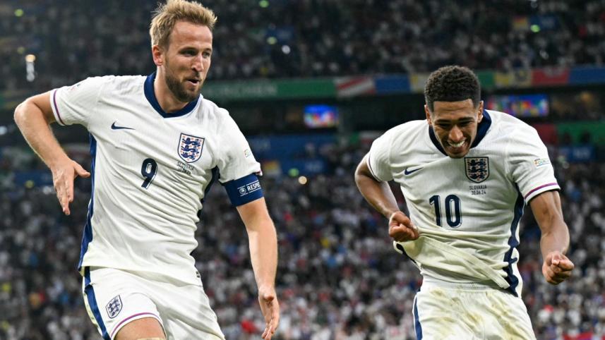 afp_20240630_36234vn_v3_preview_topshotfbleuro2024match40engsvk.jpg