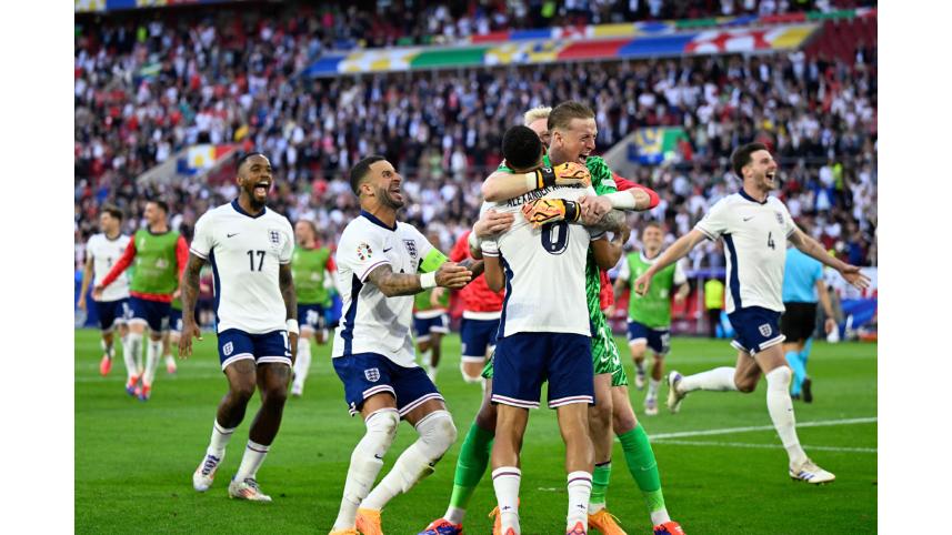afp_20240706_36337dw_v1_highres_fbleuro2024match48engsui.jpg