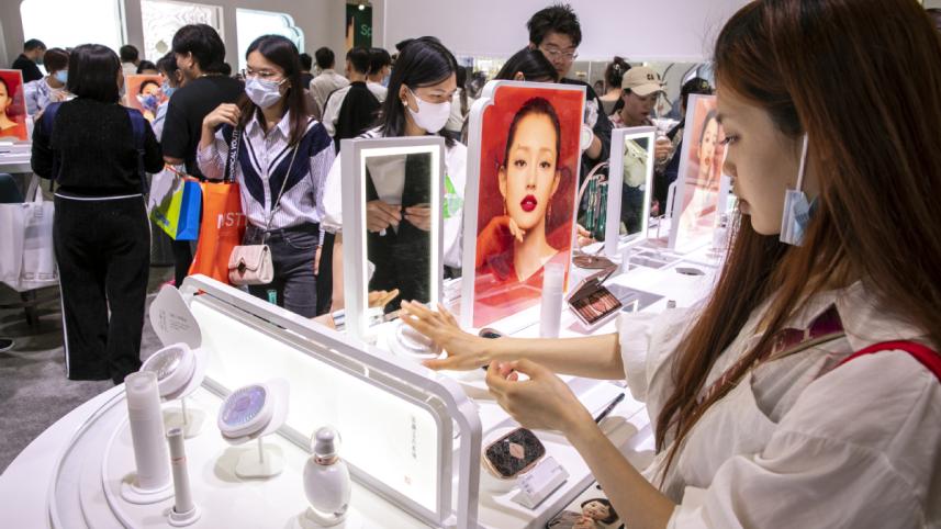 china_consumers_aug_18.jpeg