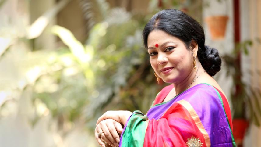 Ferdous Ara returns to Bangladesh Betar after 15 years