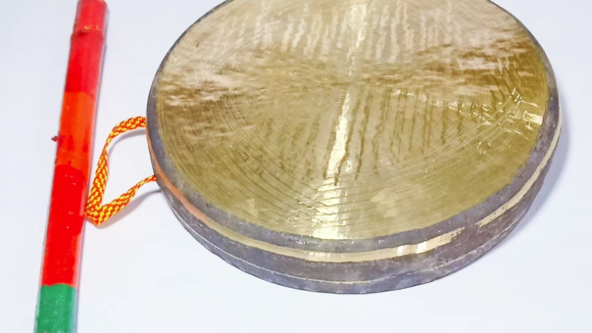 The blissful sounds of Puja 