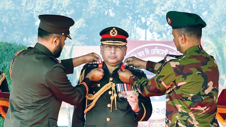 army_chief.jpg