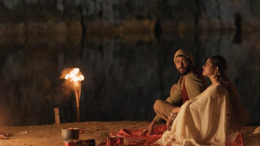 A romance that defies ‘death’