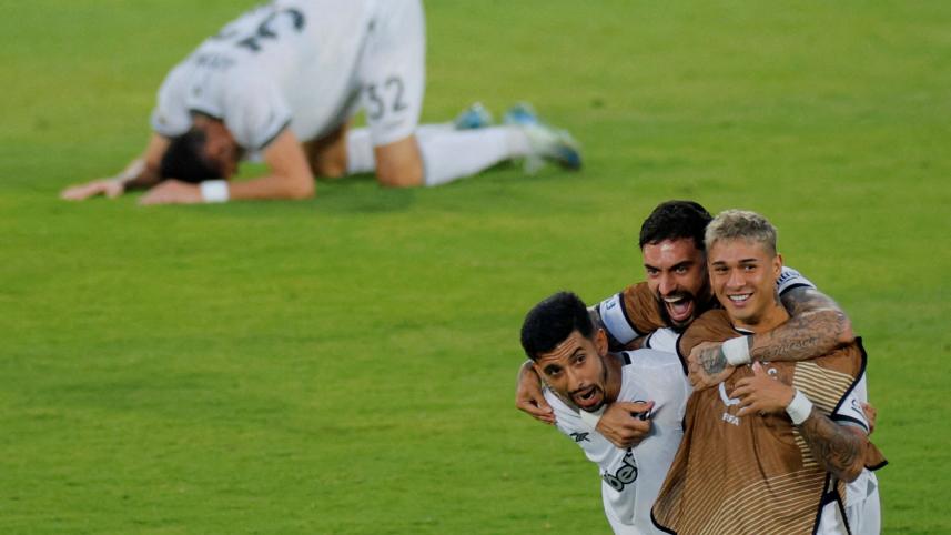 2025-06-20t032814z_1828274608_up1el6k0924ri_rtrmadp_3_soccer-club-psg-bot.jpg