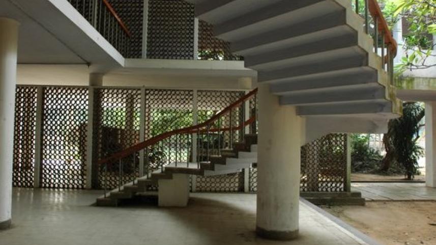 fine arts building