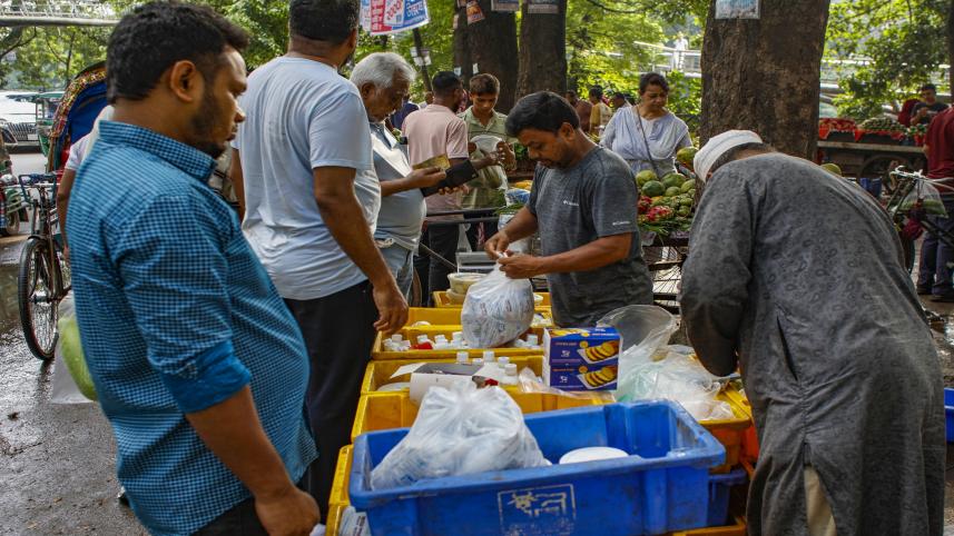 Milk selling.jpg