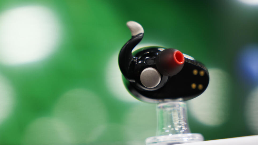 AI earbuds